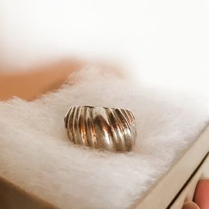 Vintage 925 Sterling Silver Ring